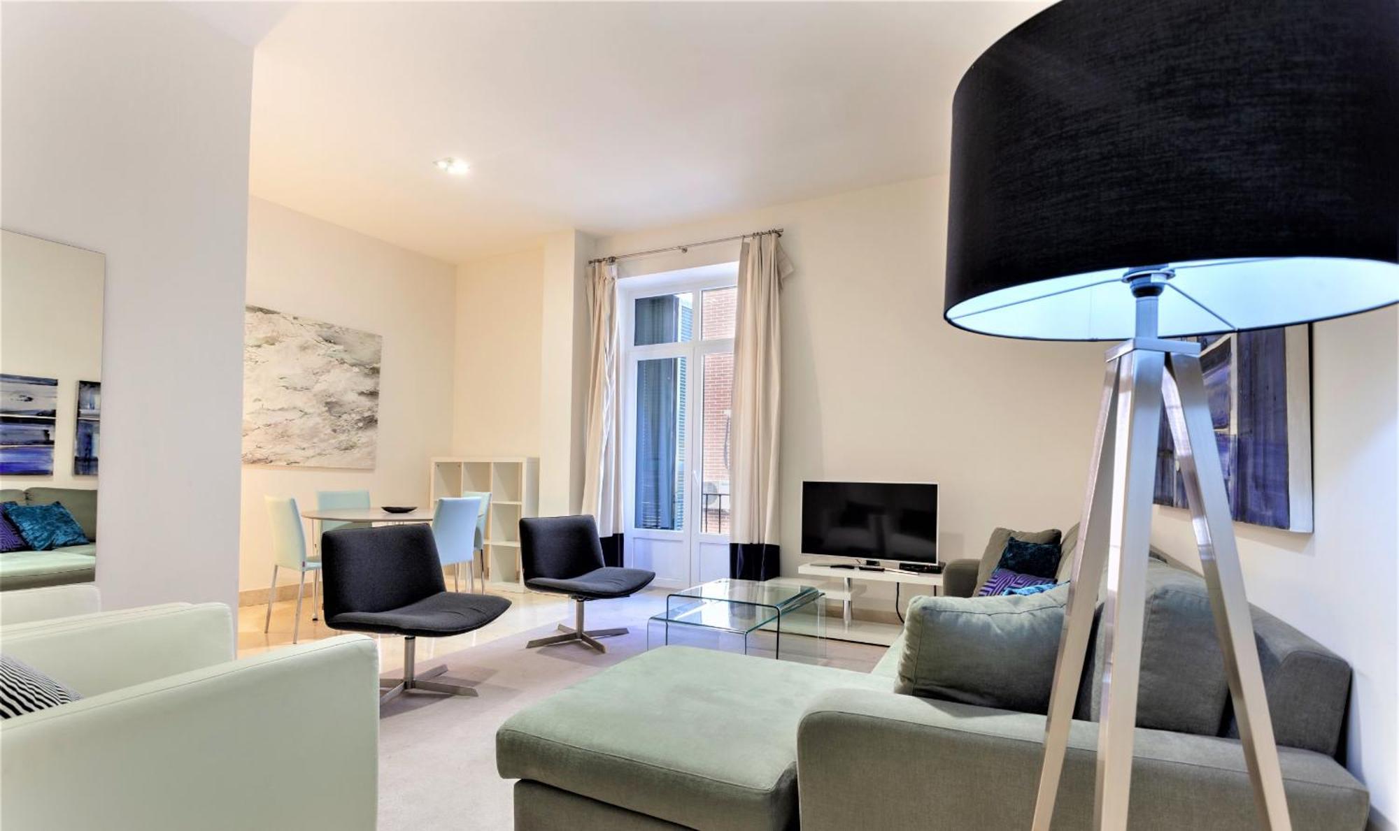Mit House Echegaray En Apartamento