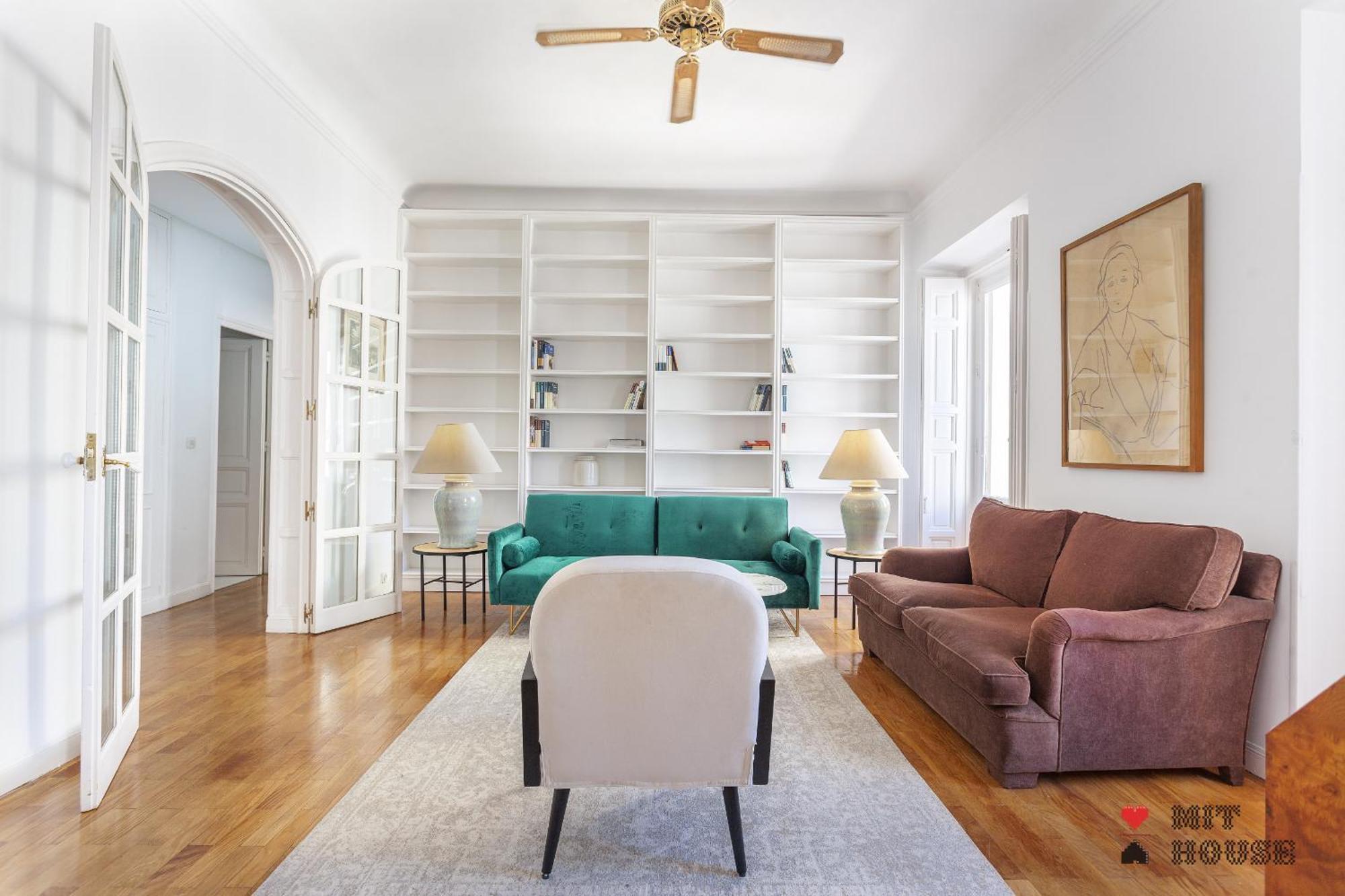 Apartamento Mit House Paseo Del Prado Ii En *