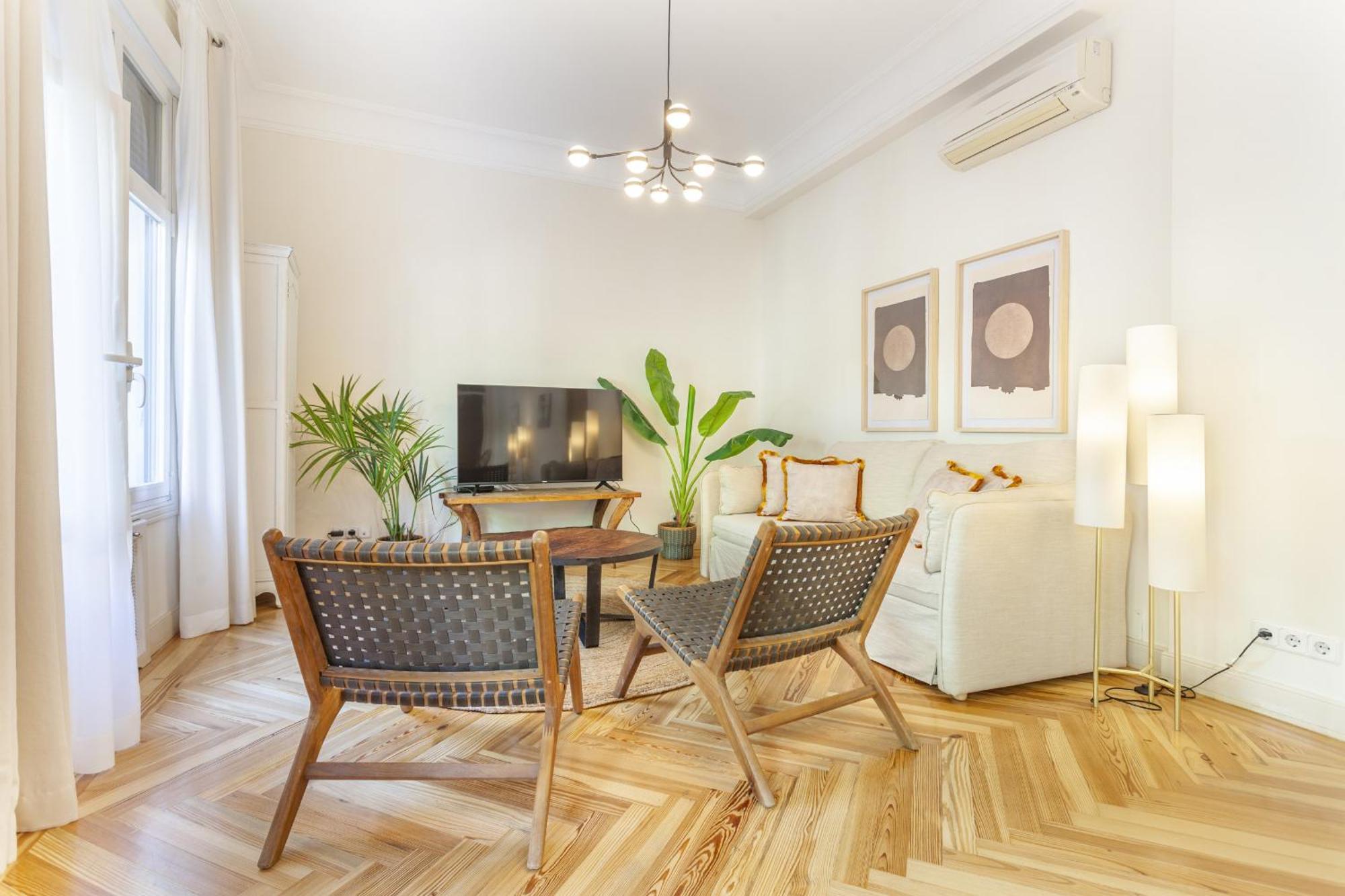 Retiro Place En Apartment Madrid