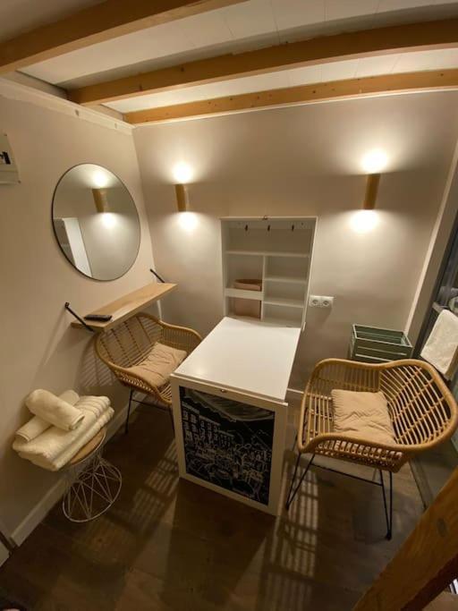 Mini Estudio De 8 M2 En El Corazon De Malasana De Membrillosuites Apartamento