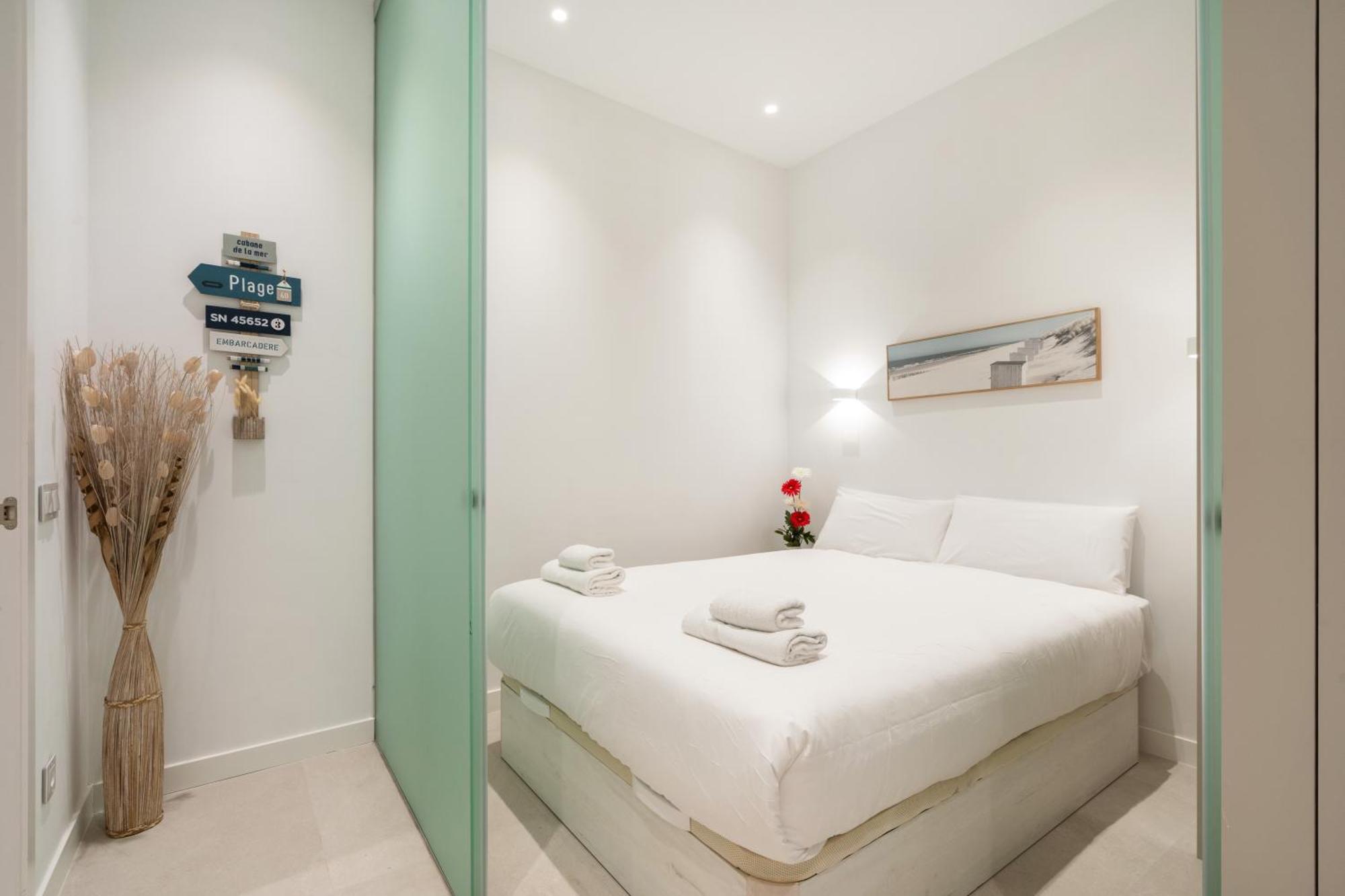 Flat In Chamberi With Direct Entrance Bg * Madrid