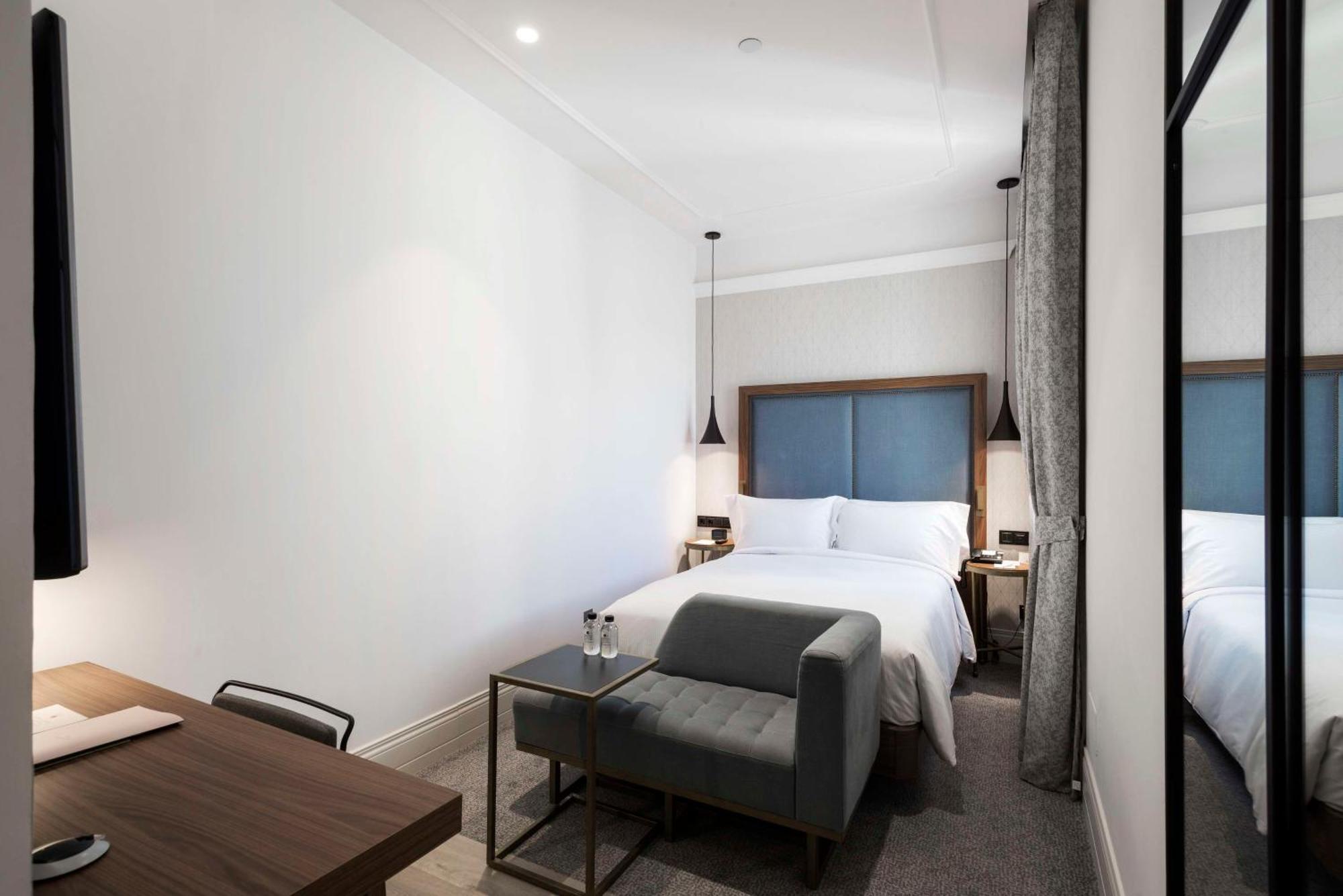 Hotel Doubletree By Hilton Madrid-prado