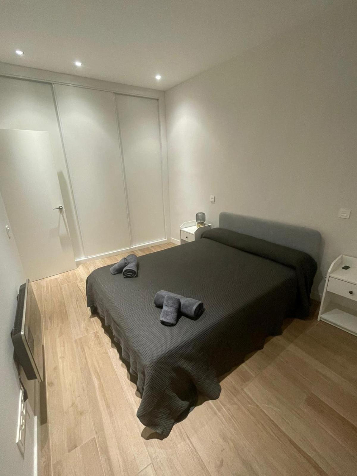 Apartamento In Monumental Square Center Madrid