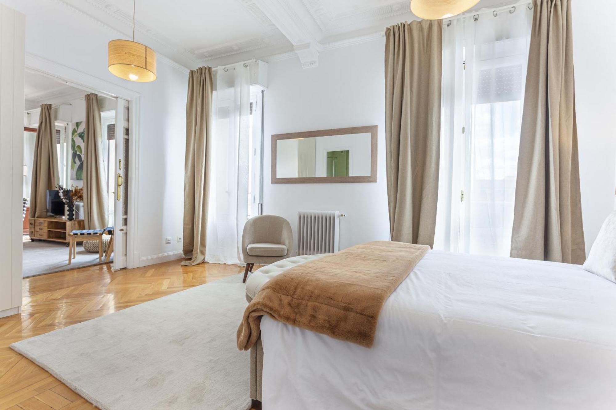 Apartment Santa Ana Place En *