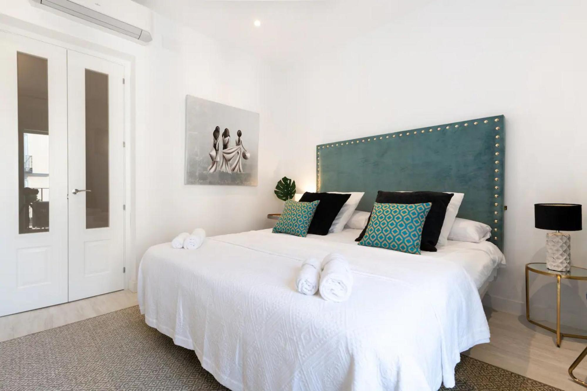 Charming Lavapies Town Apartamento Madrid
