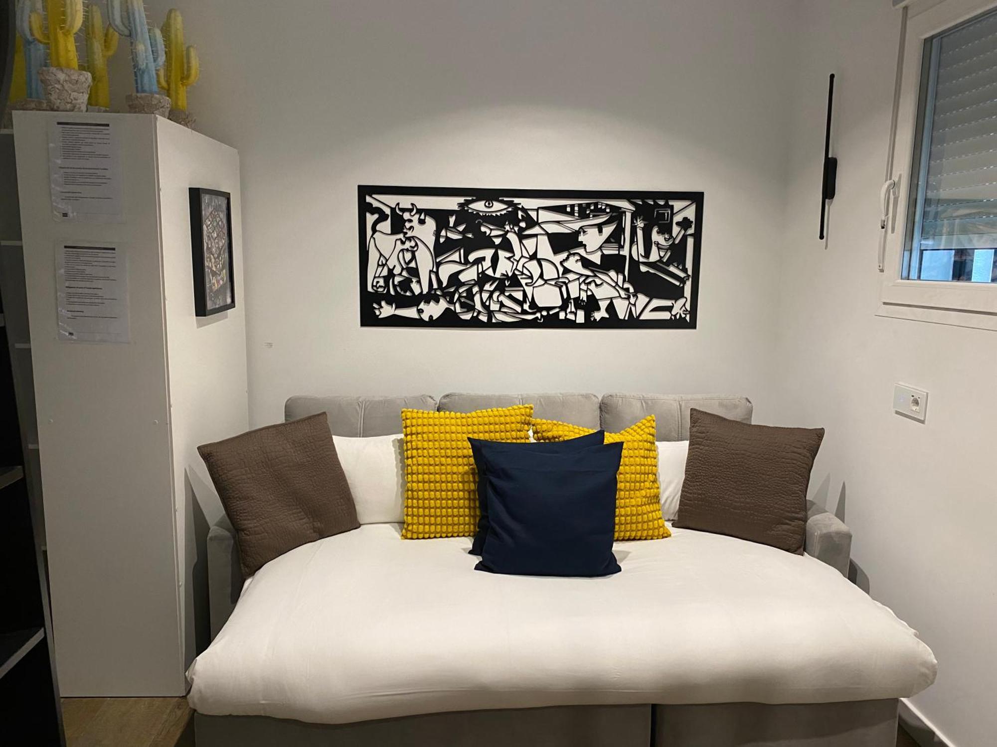 Luxury Flat Center & Parking Free Non Touristic Apartamento Madrid