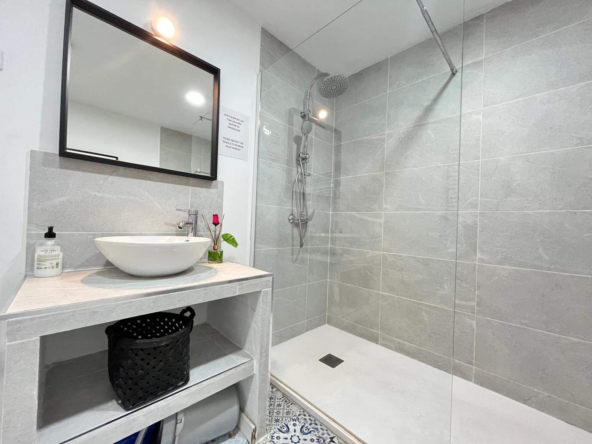 Apartamento Gran Duplex Manzanares Temporal Madrid