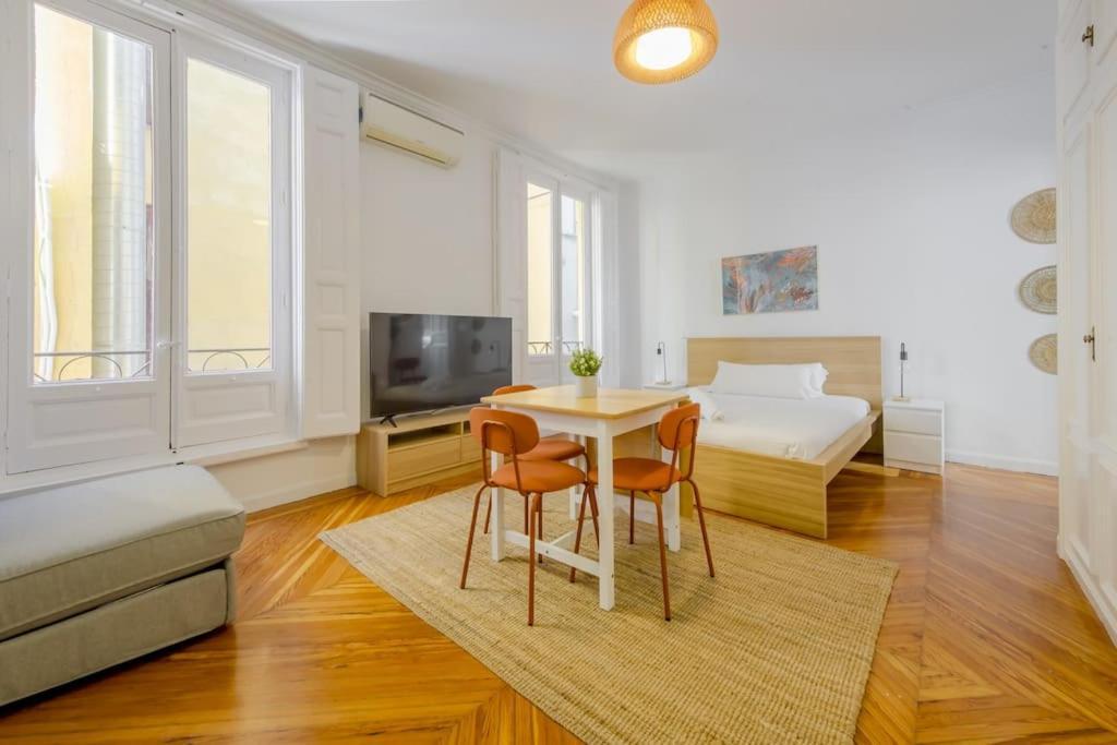 Petite E Chic Loft 3 En El Corazon De Apartamento *