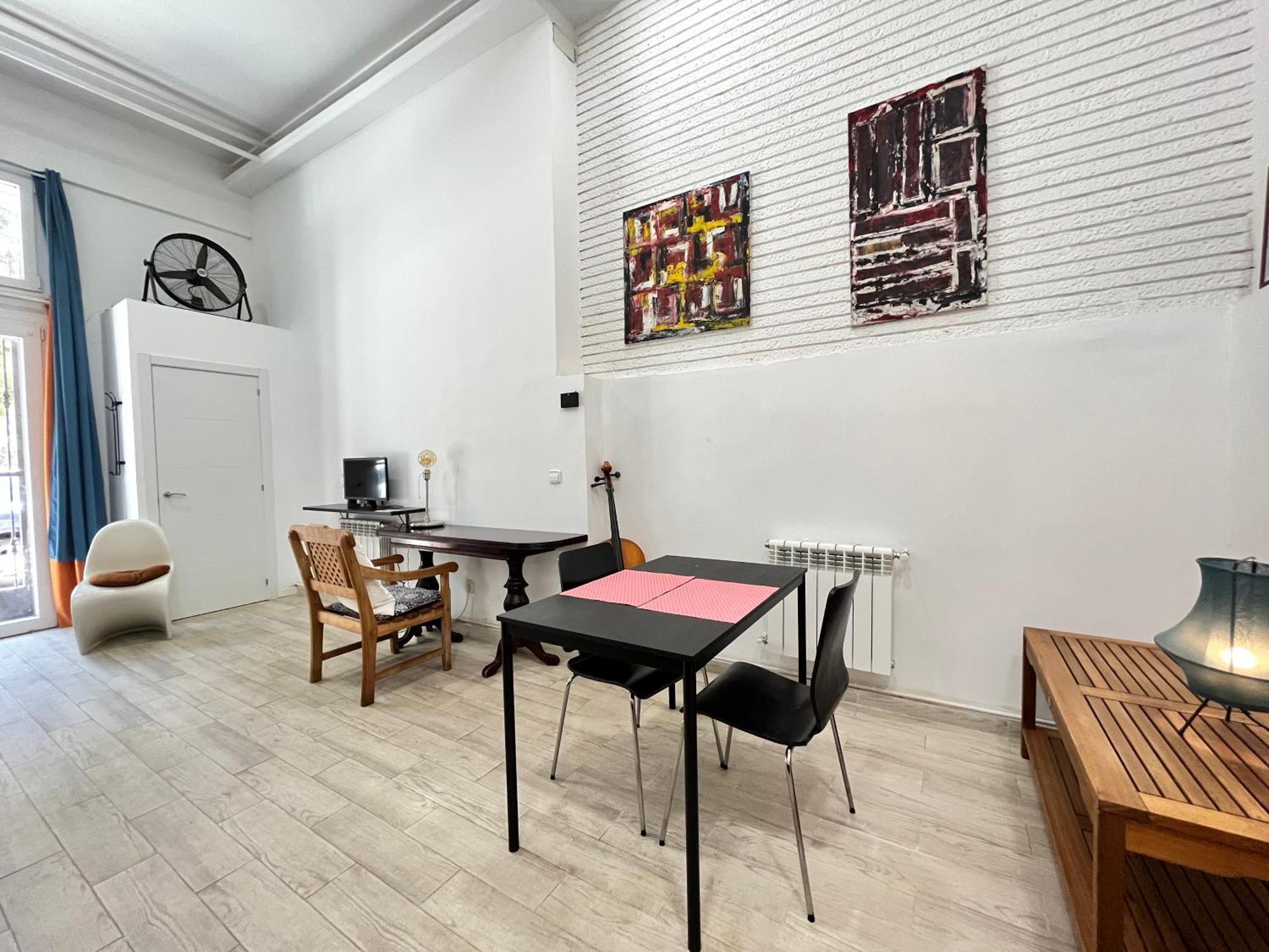 Apartamento Duplex Manzanares Izq Amarillo Temporal Madrid