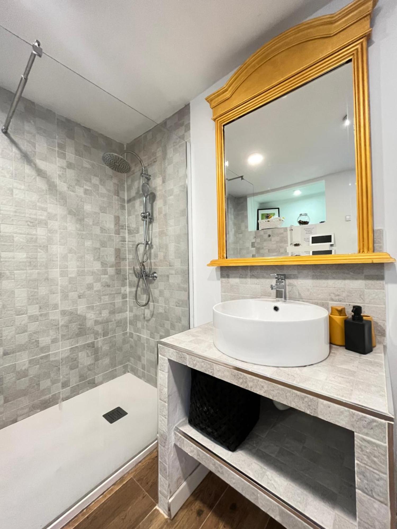 Apartamento Duplex Manzanares Izq Amarillo Temporal Madrid
