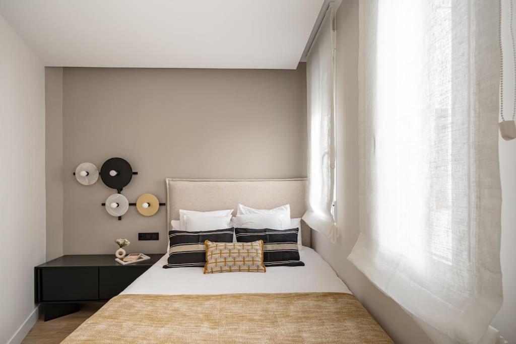 Apartamento Centro Xviii Calle Montera 4br 4bh