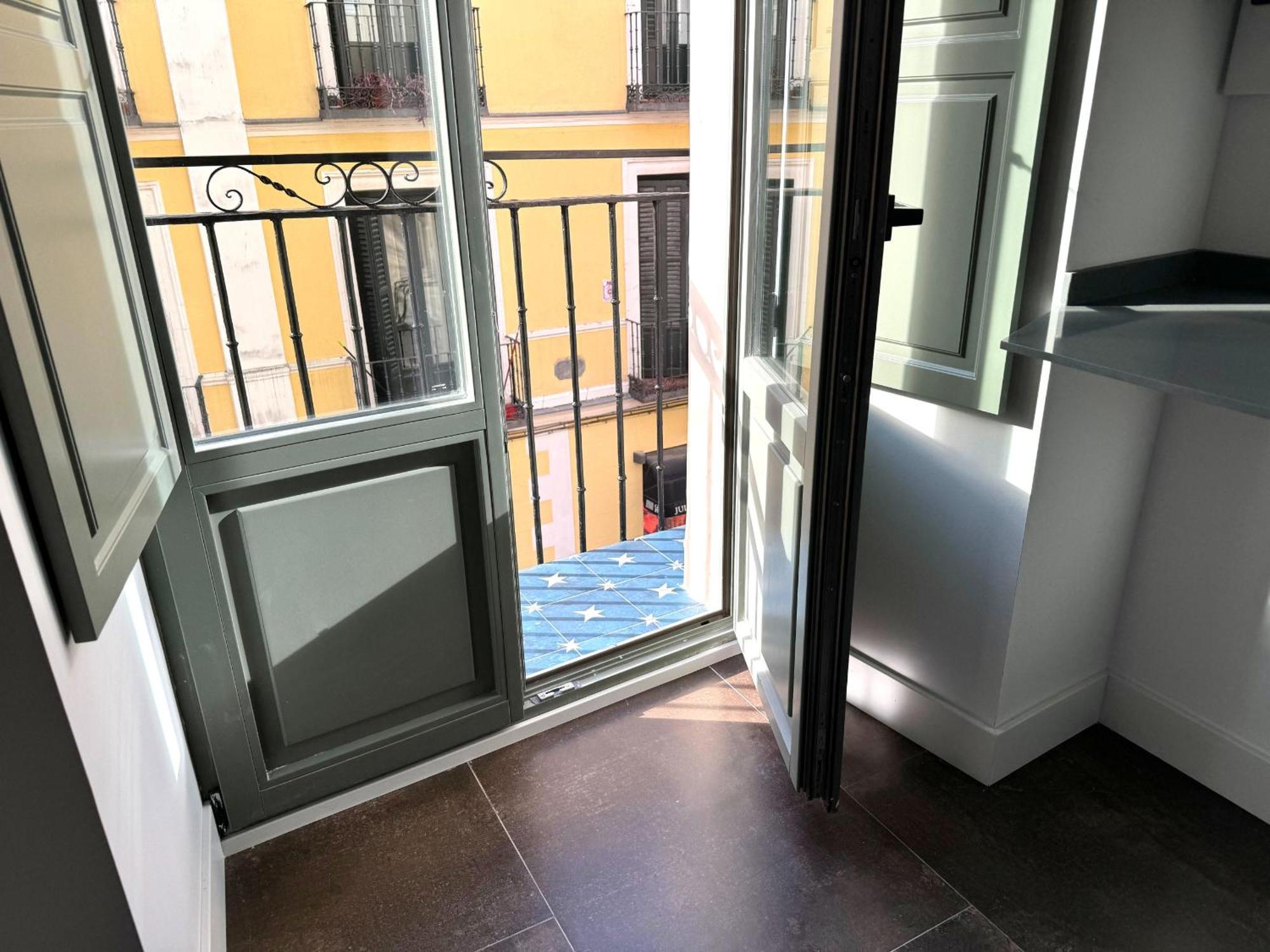 Apartamento Cavabajasuites 2 Madrid