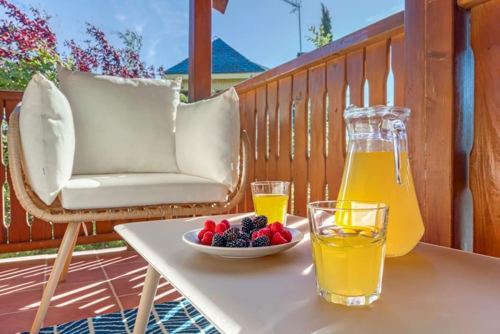 Cozy Wood Cabin, Casino, Pool, 25 Min To Center Villa *