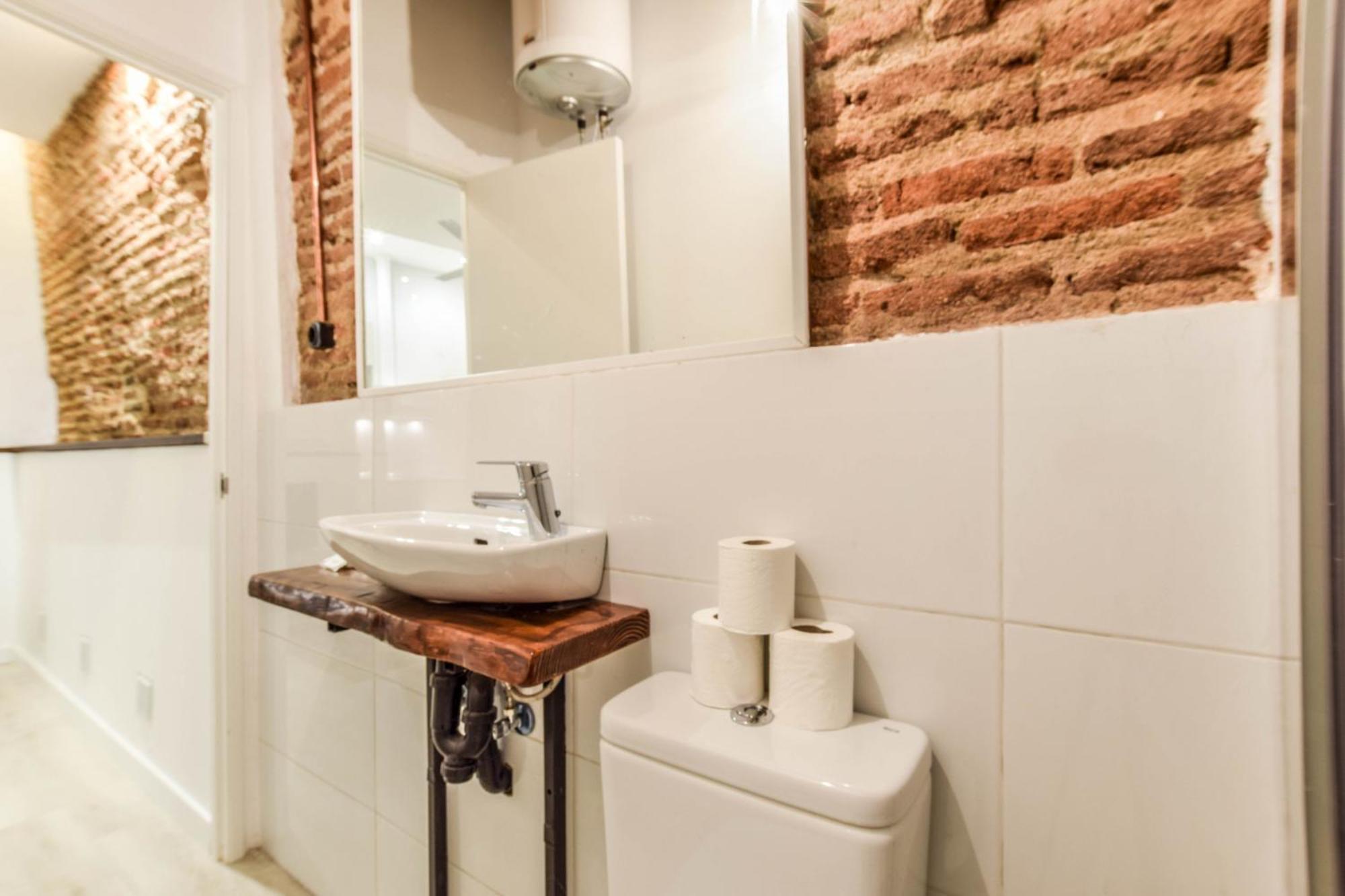 Apartamento Acogedor En Anton Martin Madrid
