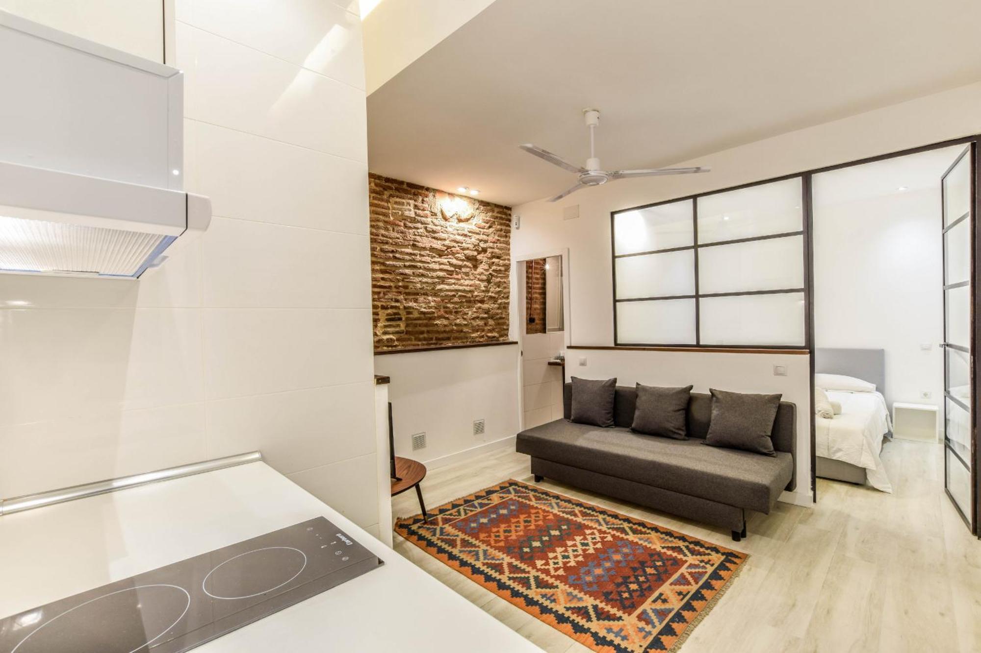 Apartamento Acogedor En Anton Martin Madrid