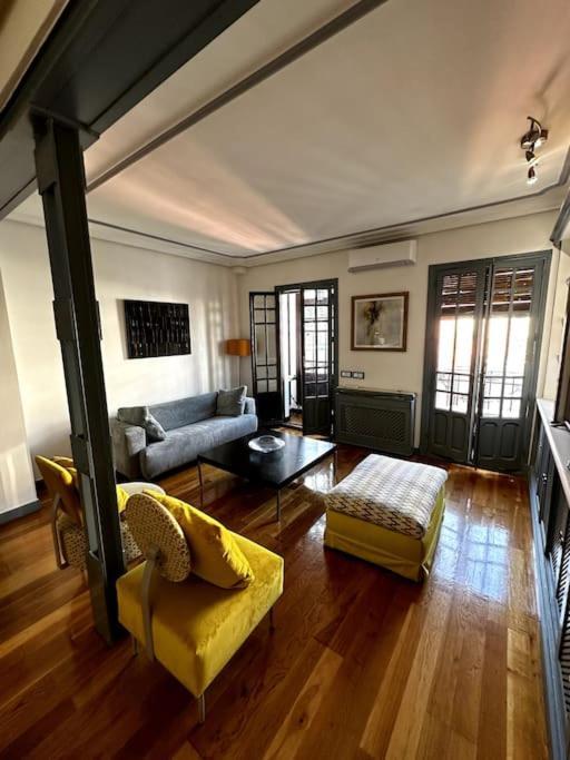 Apartamento Con Parking En Centro De Madrid-chamberi Apartamento *