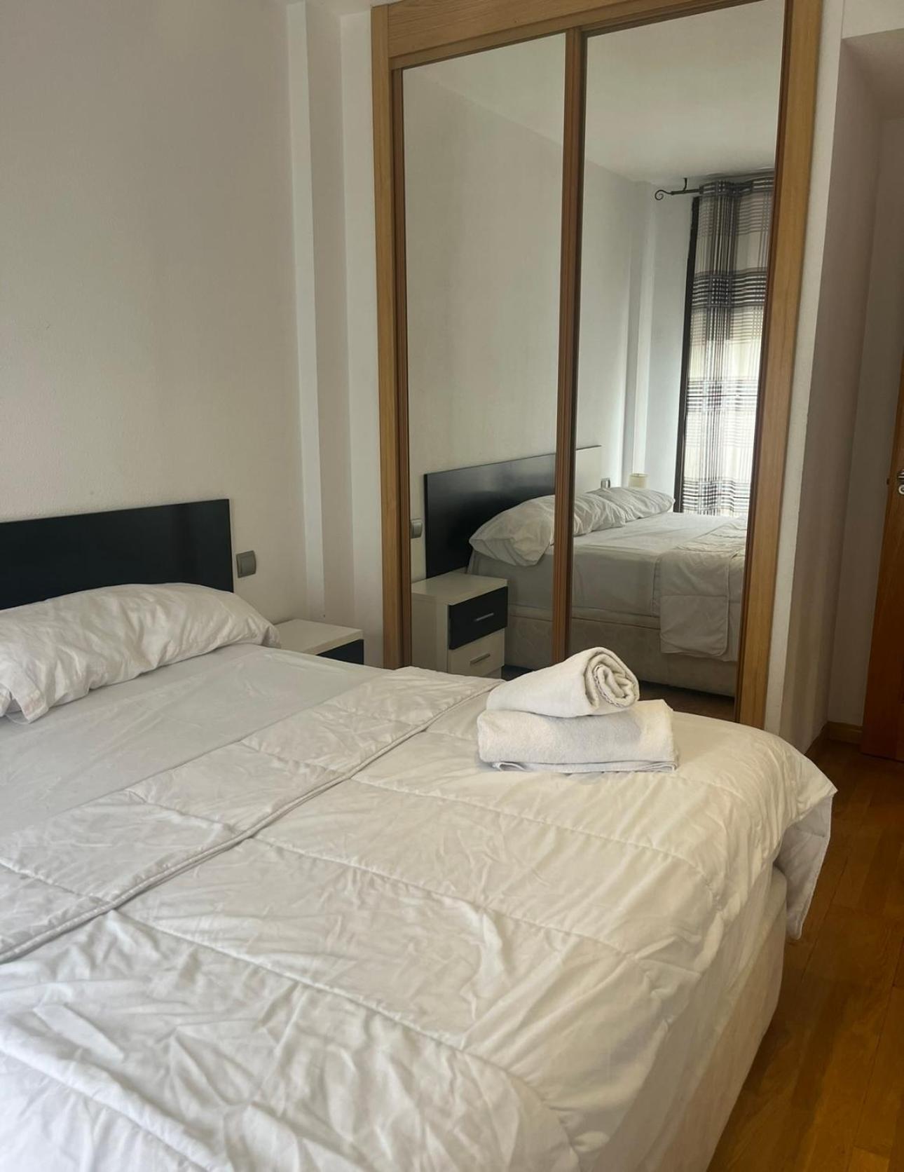 New Belfast 13 Claudia Apartamento *