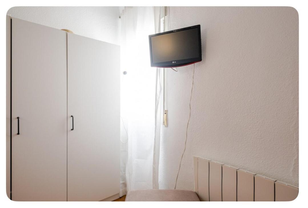 Céntrico Y Cómodo Apto En Opera - Palacio Real Apartamento
