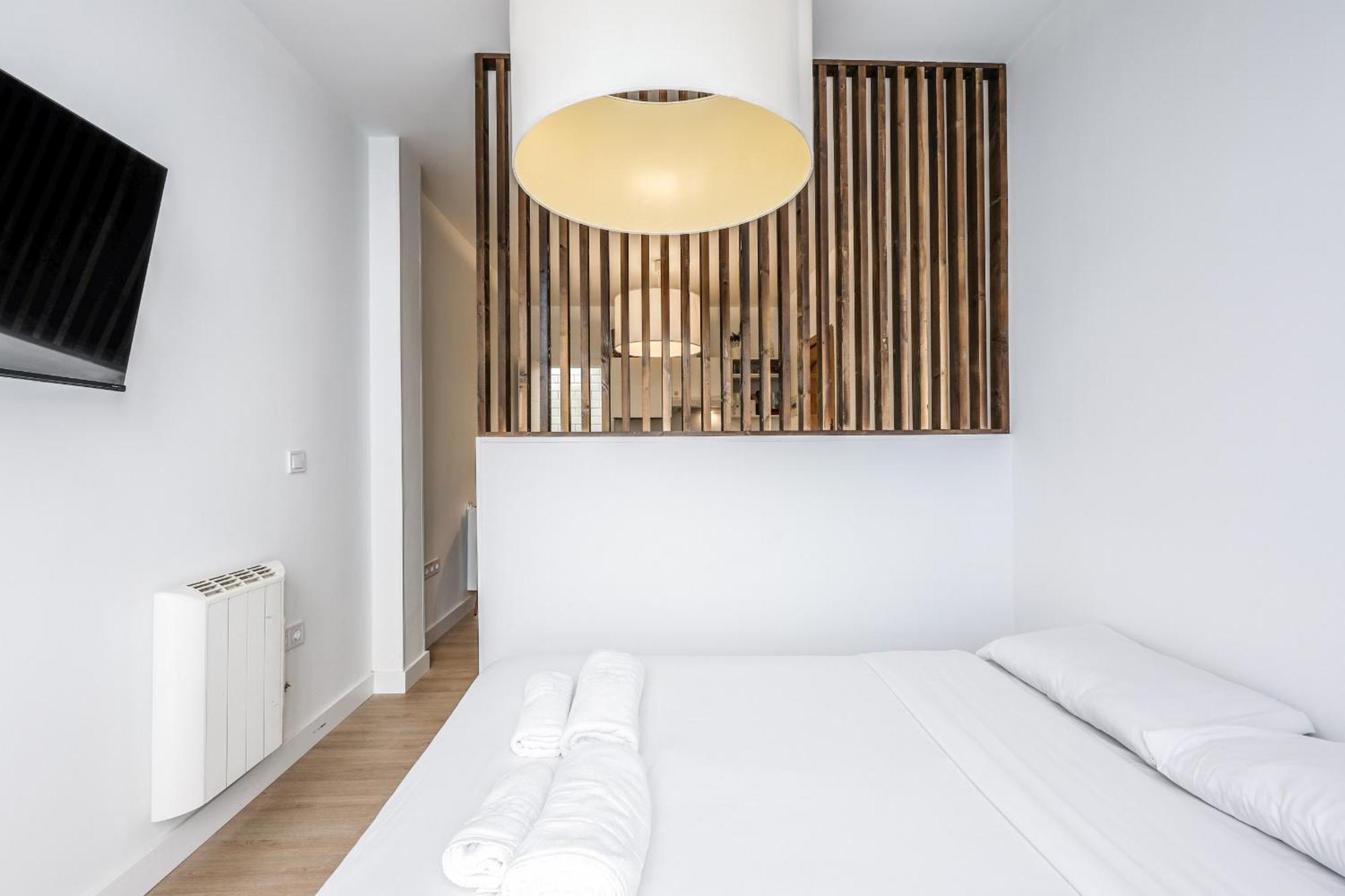 Apartamento Pequeno Reformado En Tirso De Molina Alquiler Temporal Madrid