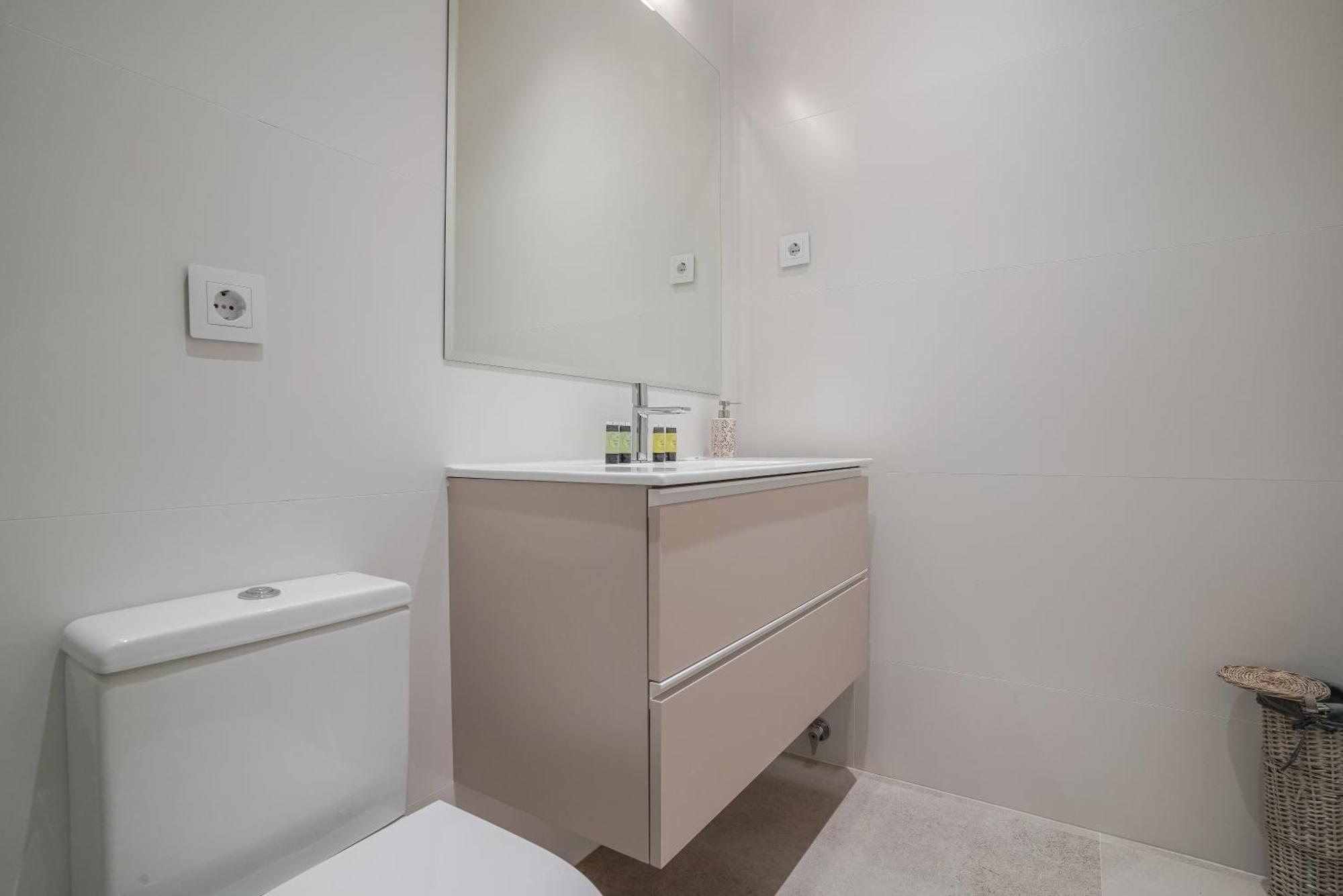 Apartamento Cozy And Modern-1bedroom 1bathroom-chamberi Madrid