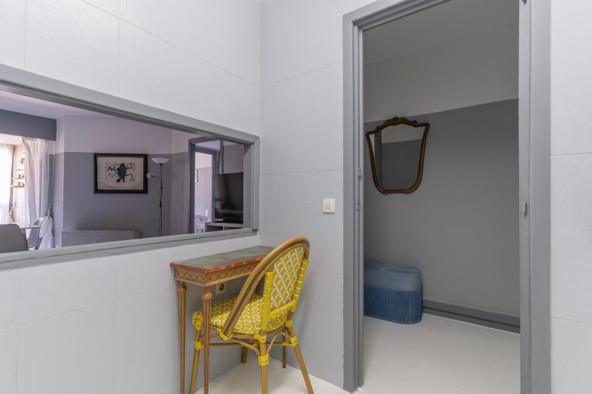 Bright Apartment-1bedroom 1bath-salamanca Madrid