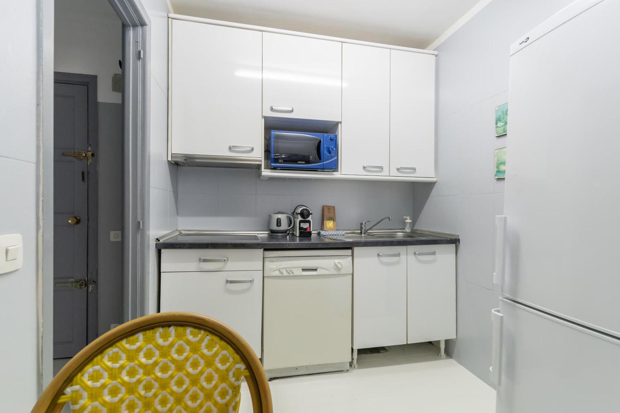 Bright Apartment-1bedroom 1bath-salamanca Apartamento *