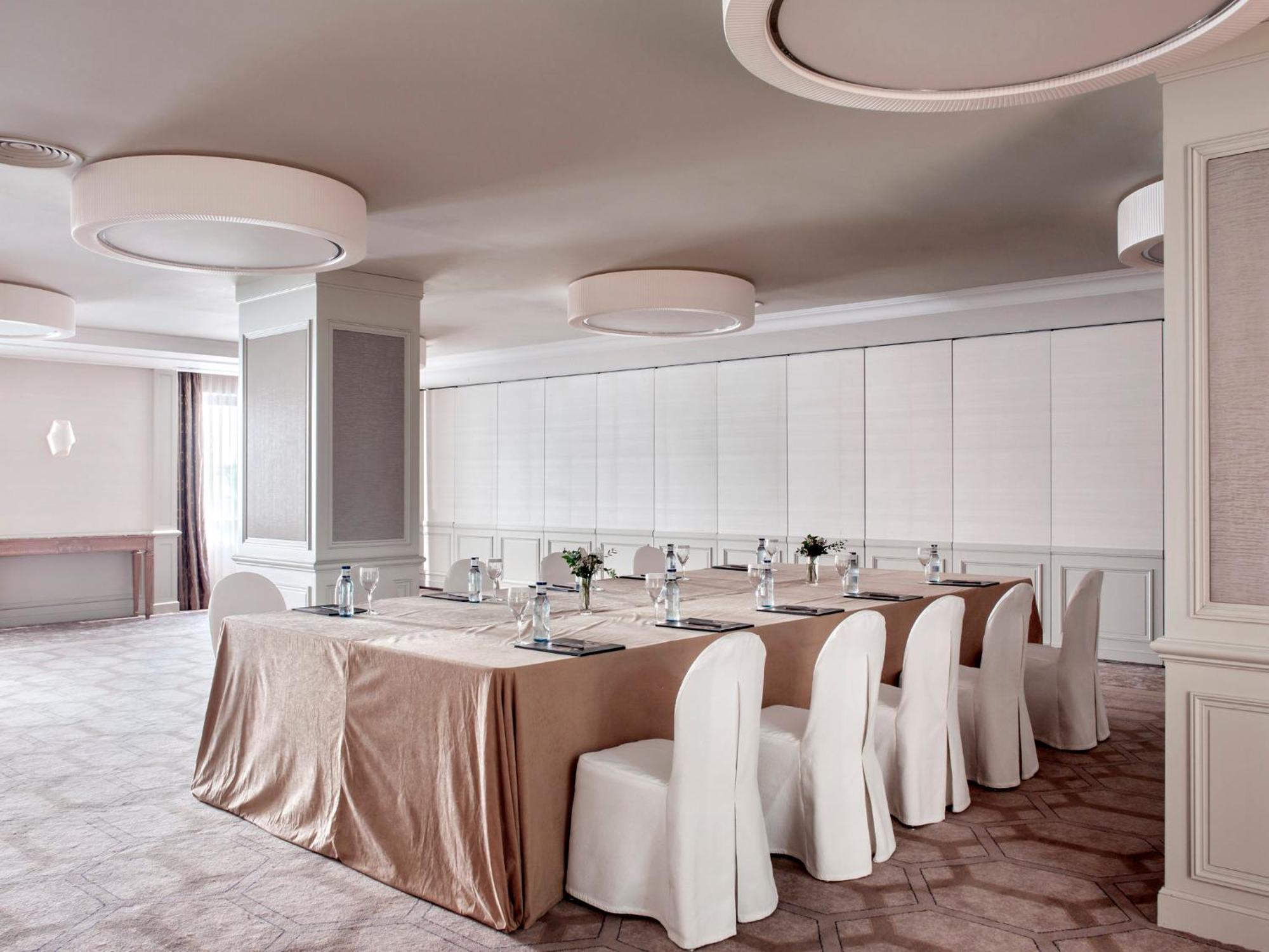 Intercontinental By Ihg 5* Madrid