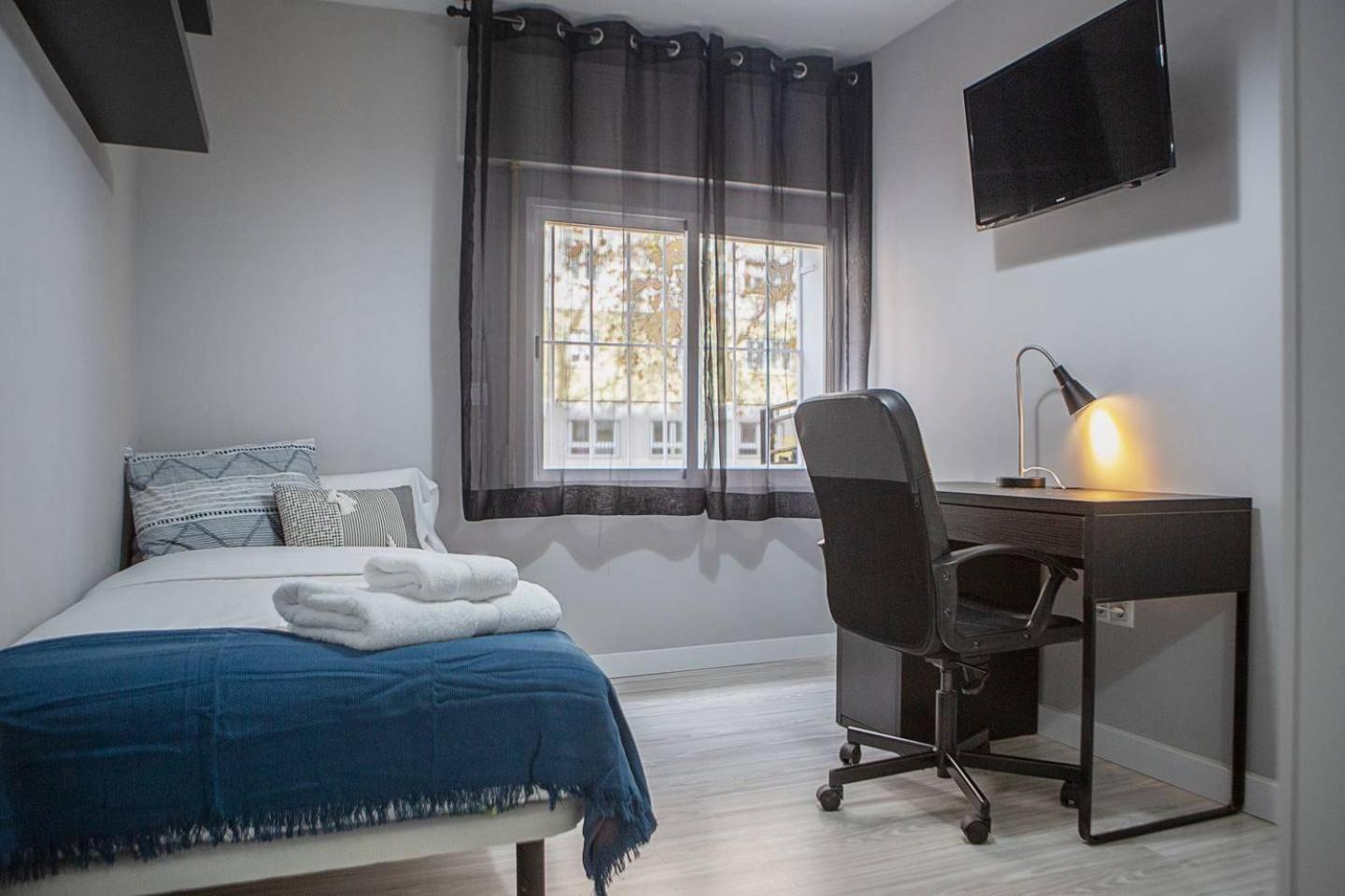 Lovely 3 Bedroom Next To Fuencarral * Madrid