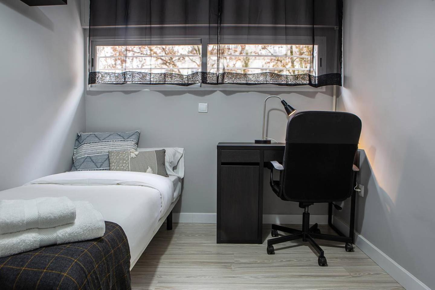 Lovely 3 Bedroom Next To Fuencarral Apartamento