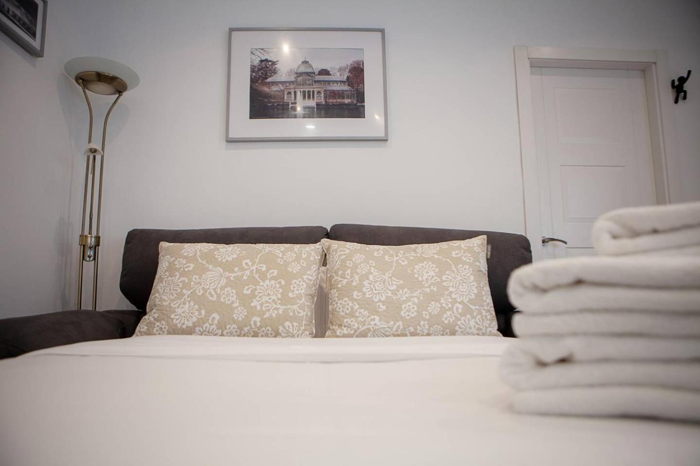 Apartamento Chic 1 Bedroom Next To El Prado Madrid