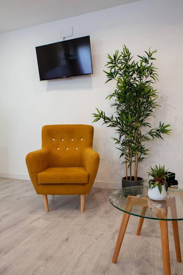 Chic 1 Bedroom Next To El Prado Madrid