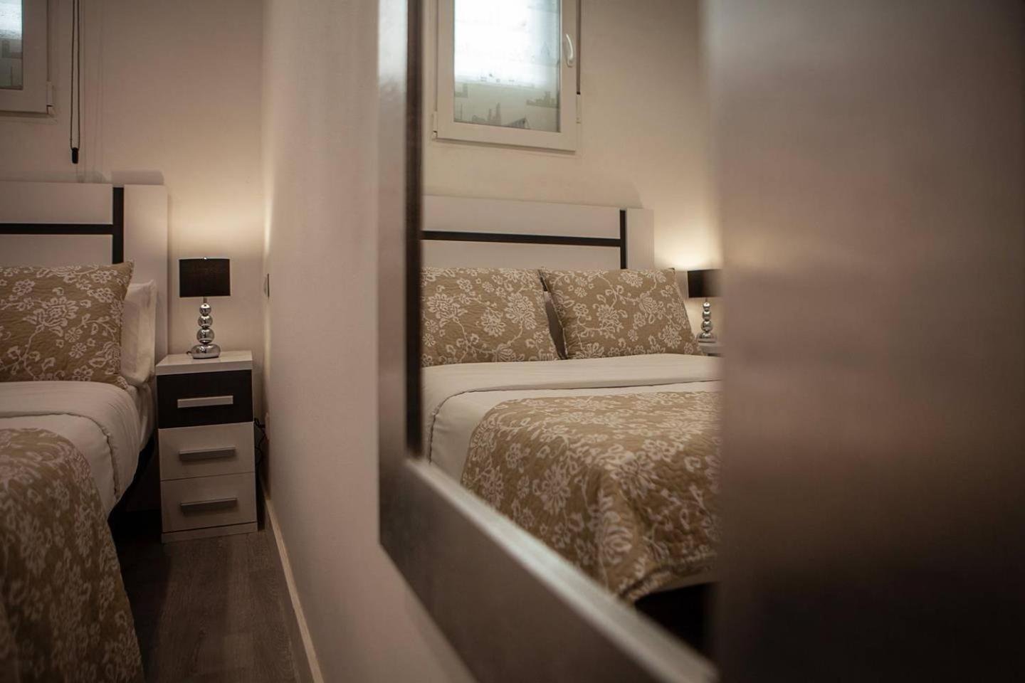Chic 1 Bedroom Next To El Prado Apartamento *