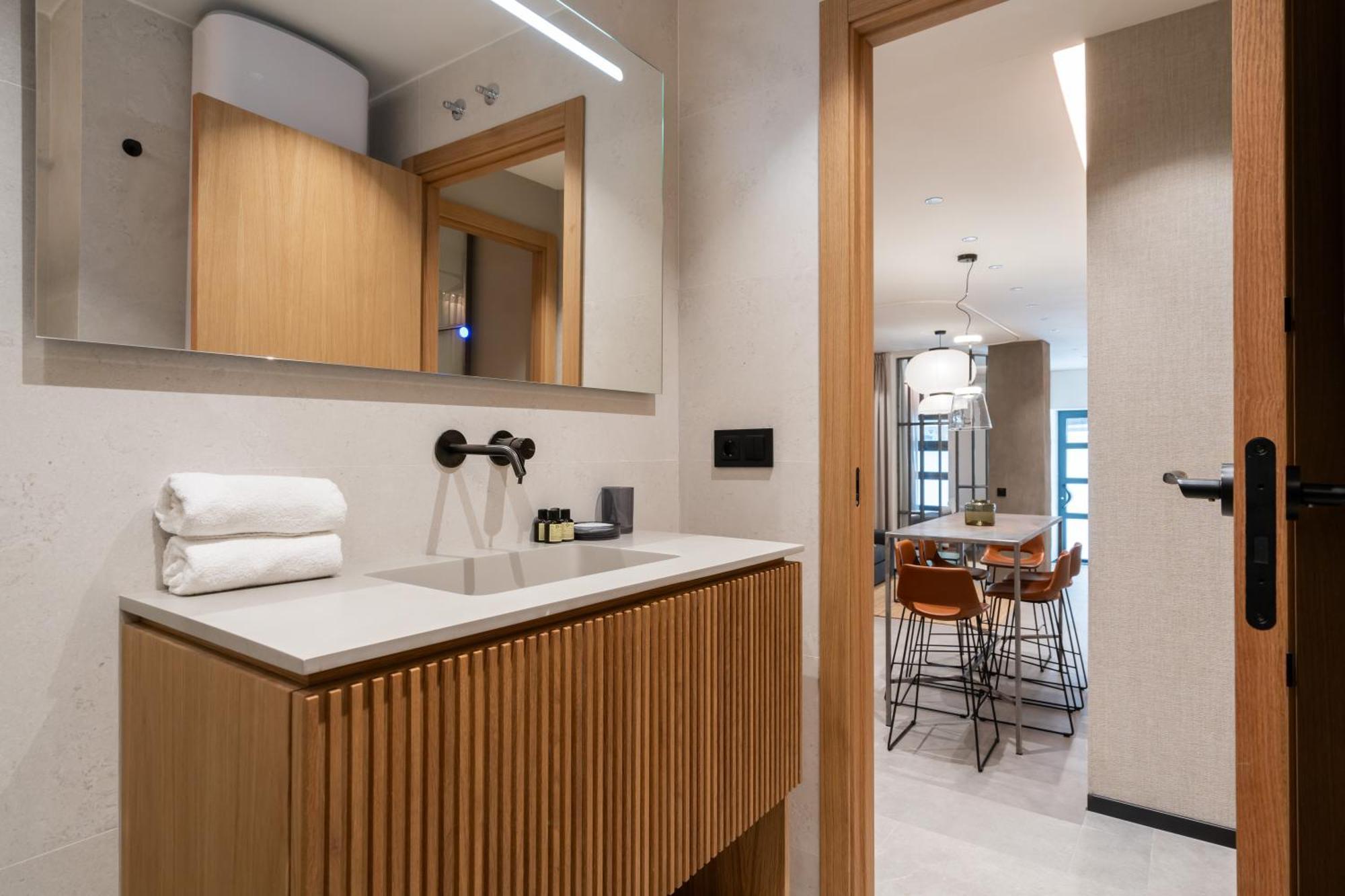 Apartment Dobo Homes - H135 Madrid