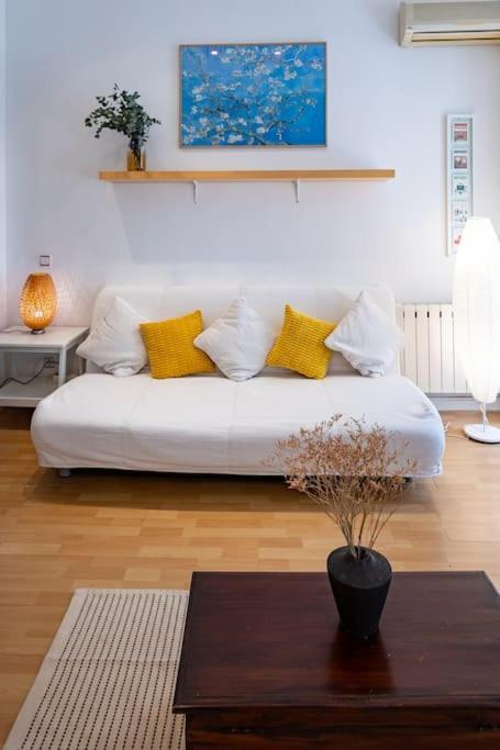 Beautiful In Malasana For 3 Pax - Ferrer Madrid