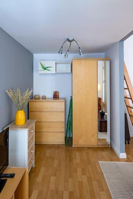 Beautiful In Malasana For 3 Pax - Ferrer Apartamento Madrid