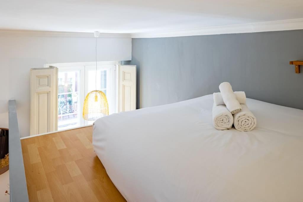Apartamento Beautiful In Malasana For 3 Pax - Ferrer