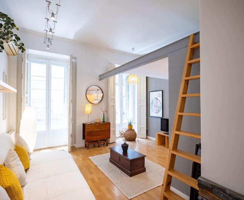 Apartamento Beautiful In Malasana For 3 Pax - Ferrer *