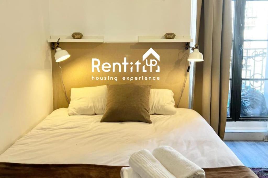 Stunning In Plaza Mayor Apartment Madrid