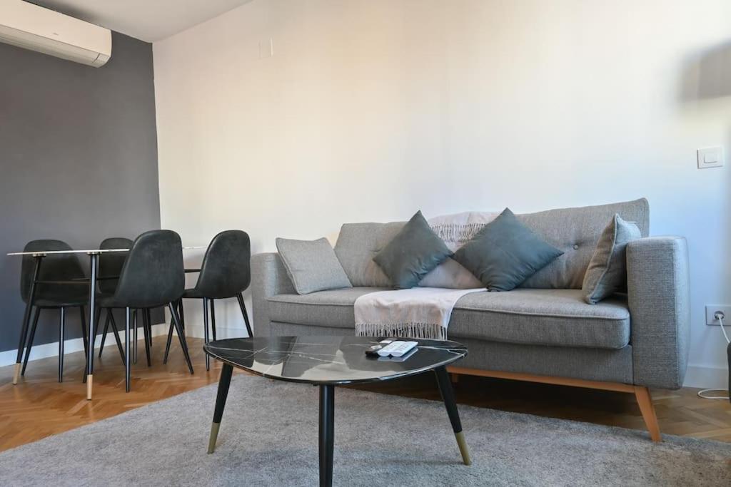 Apartamento For Temporal Centrico De Dos Sil2 *