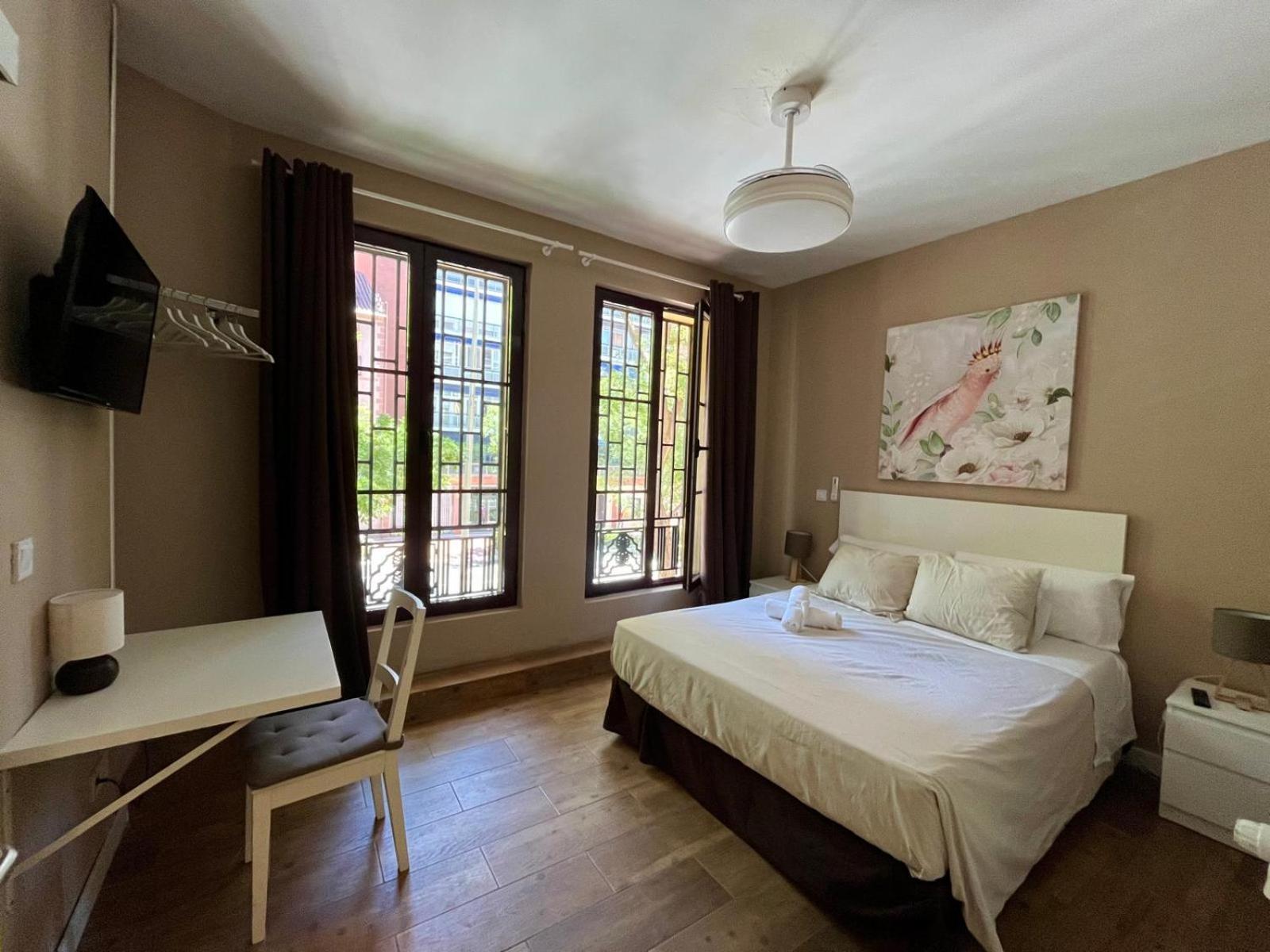Oyo Residencial Doña Berenguela Pensión Madrid