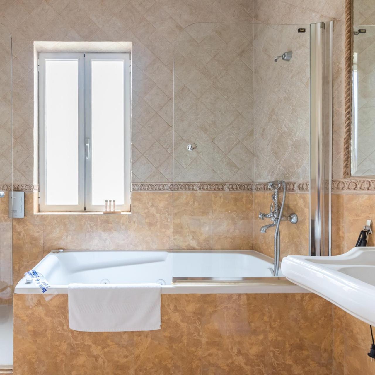 Puerta Del Sol Apartamento Madrid