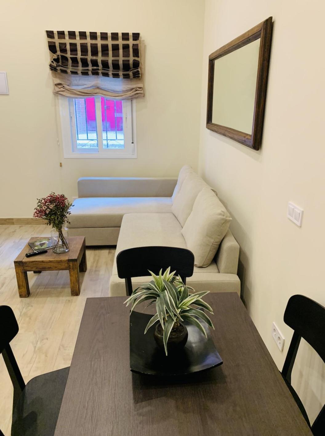 Modern Iii In Apartamento