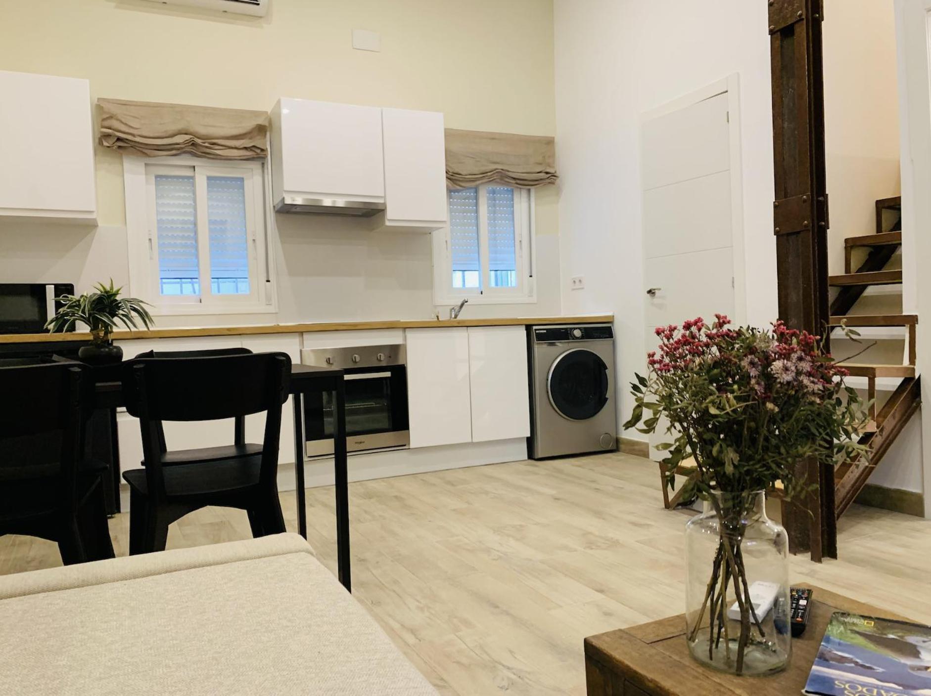 Modern Iii In Apartamento