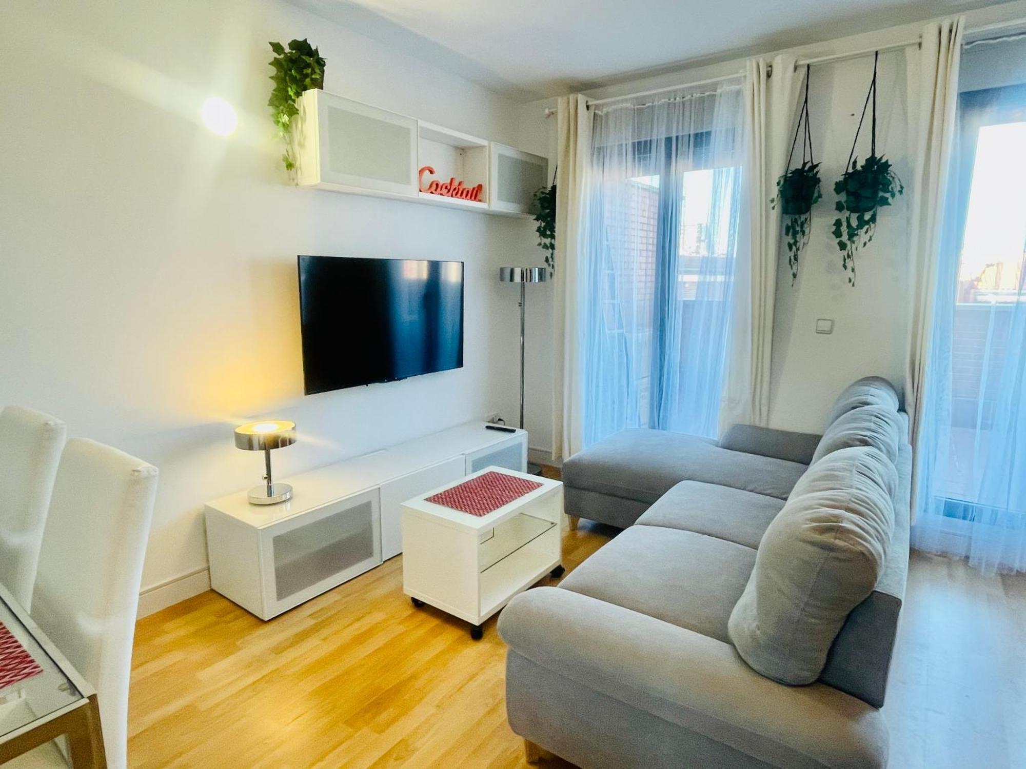 Apartamento Atico - Barrio Salamanca - Cerca A La Plaza De Toros *