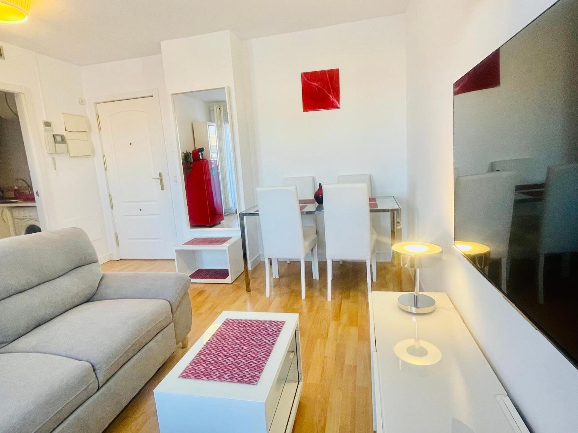 Apartamento Atico - Barrio Salamanca - Cerca A La Plaza De Toros *
