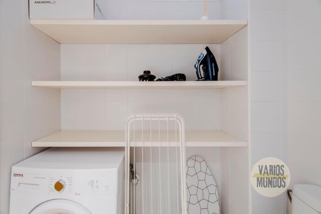 Super Cool 4pax En Plaza De Chueca * Madrid
