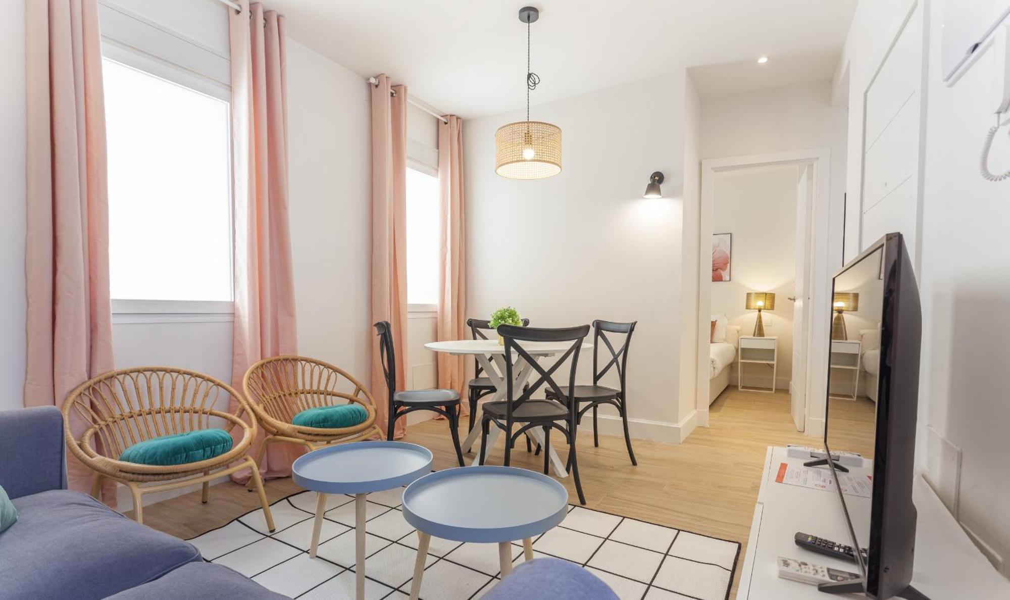 Mit House Universidad En Apartamento Madrid