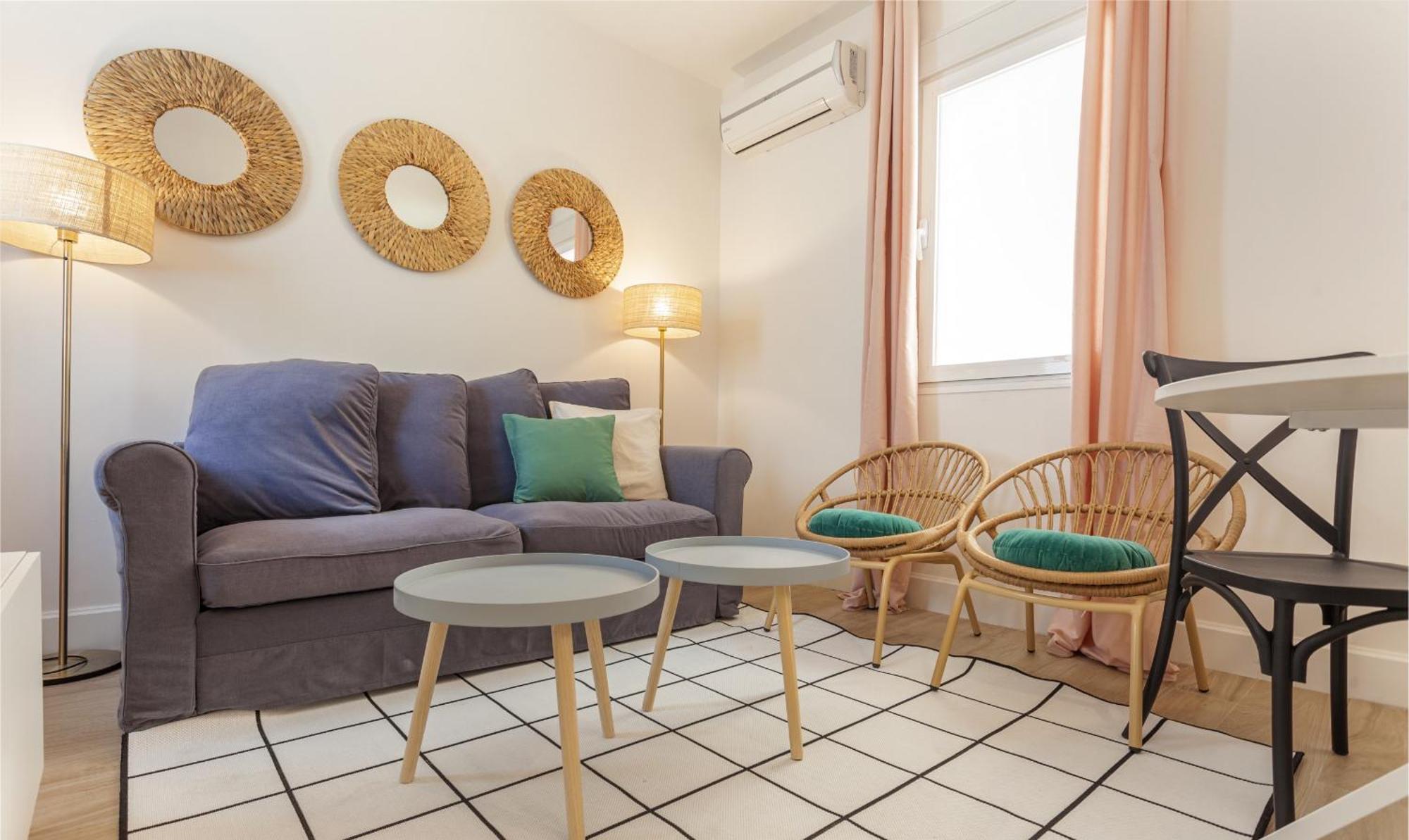 Mit House Universidad En Apartamento Madrid