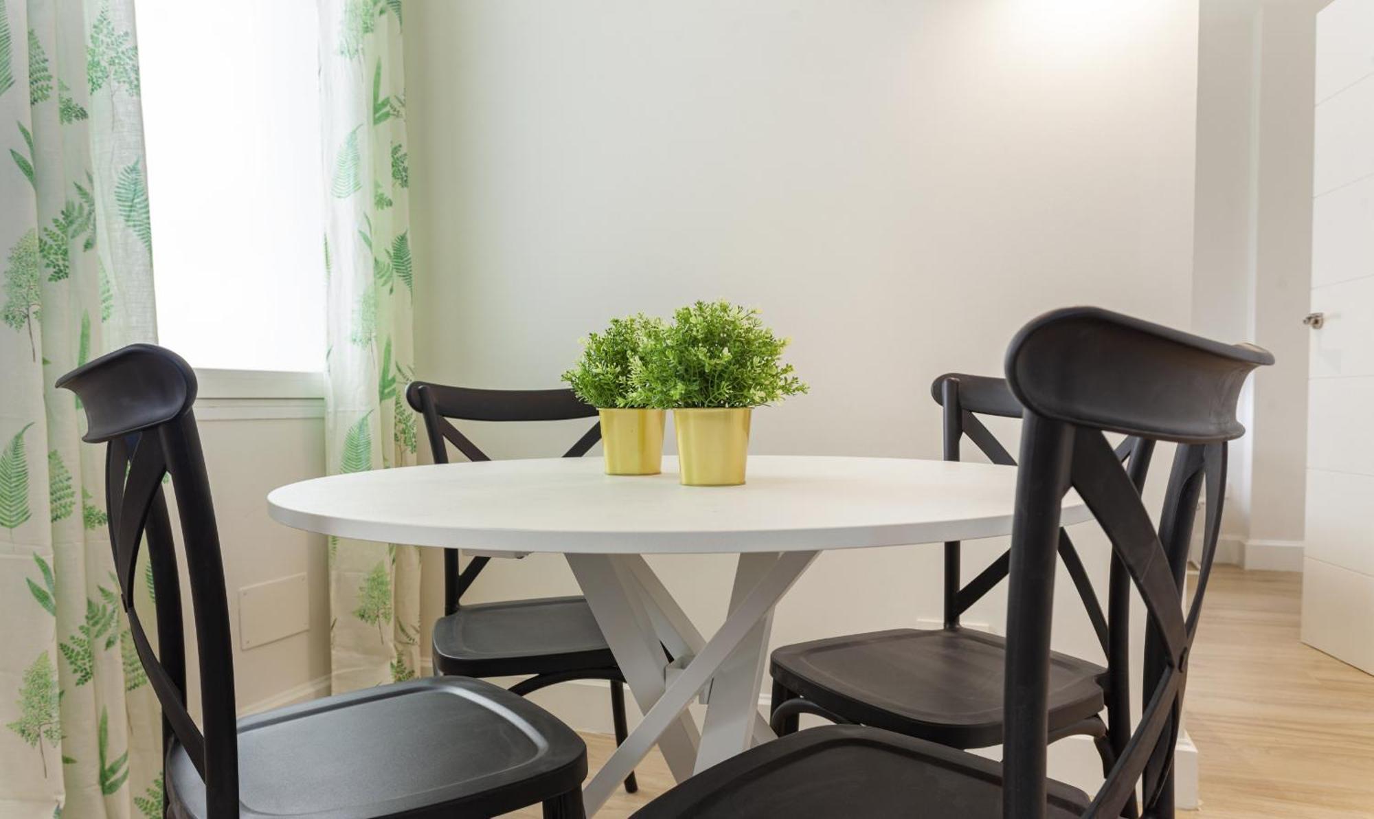 Mit House Universidad En Madrid