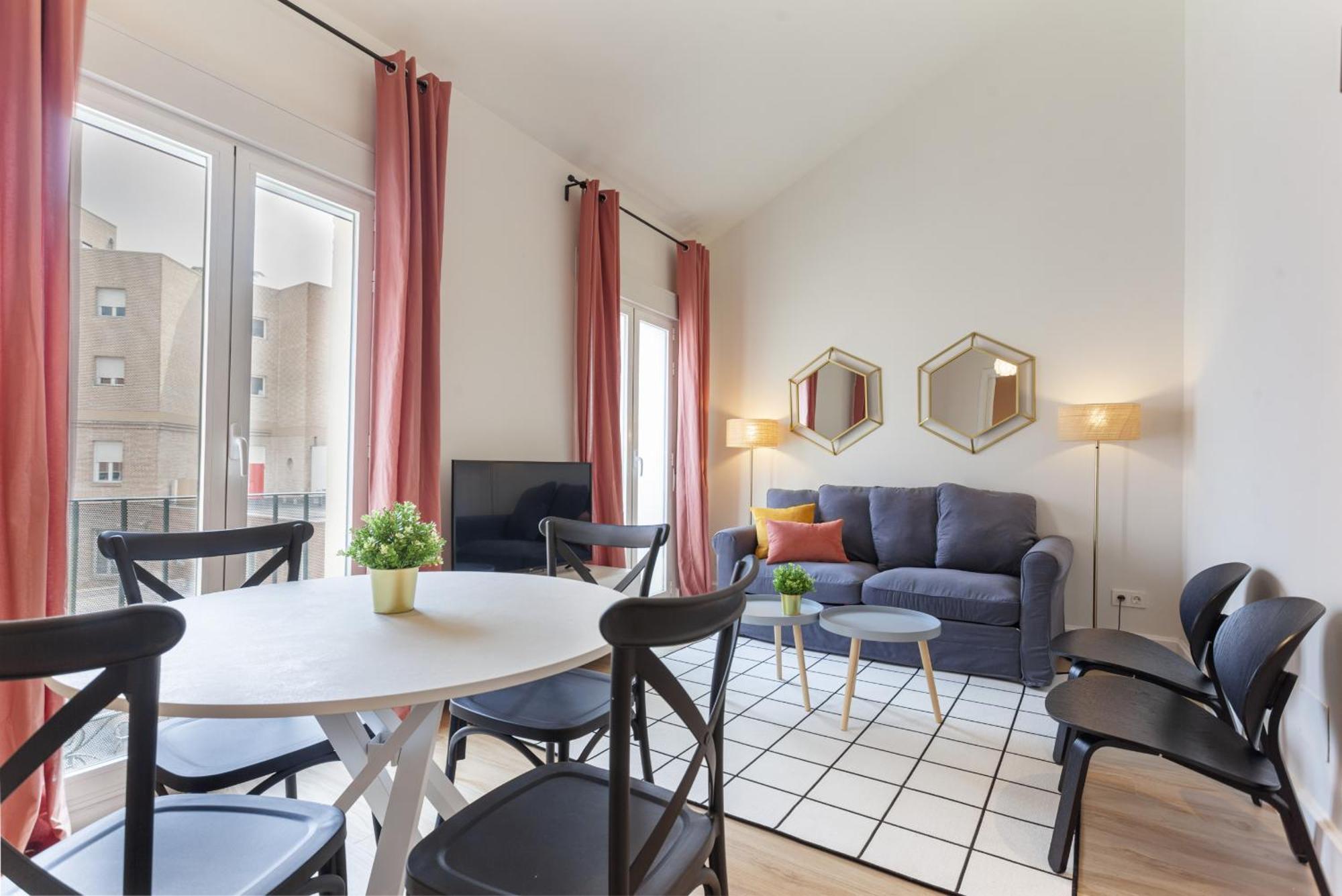 Mit House Universidad En Apartamento *